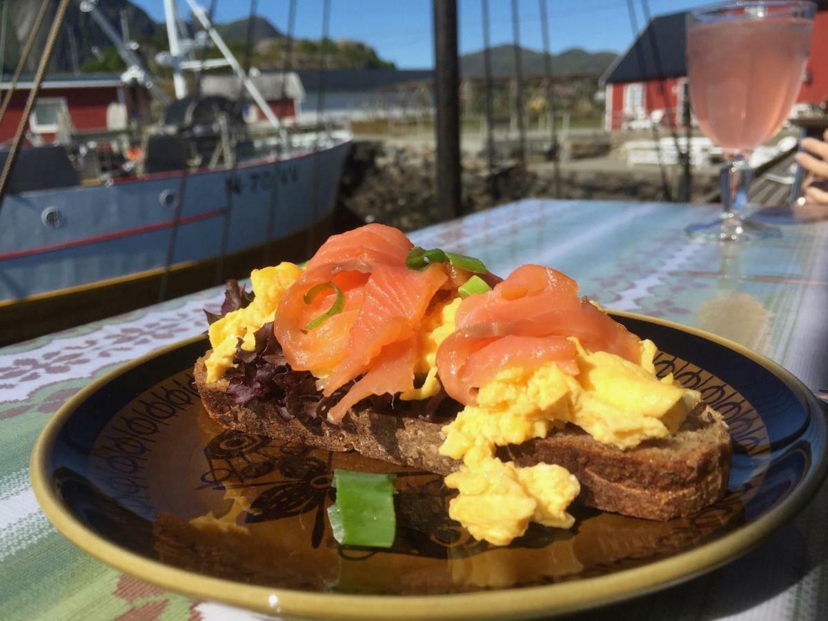 Midnight Sun View Lofoten 莱克内斯 外观 照片